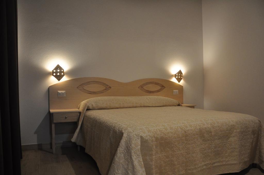 Agriturismo Sa Scalitta Carbonia Exteriör bild