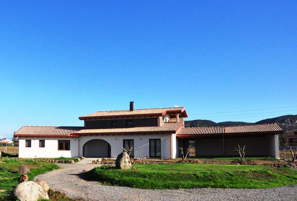 Agriturismo Sa Scalitta Carbonia Exteriör bild